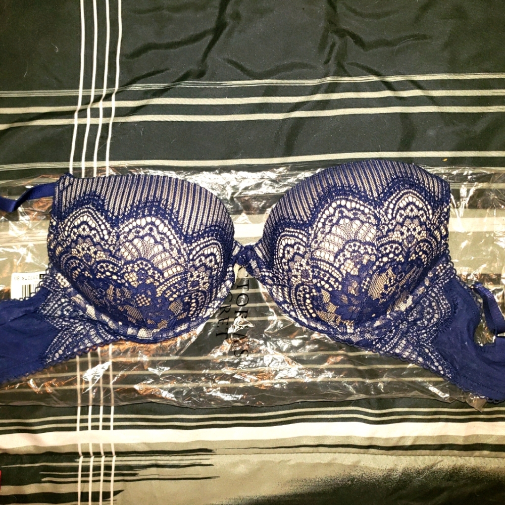 Victoria Secret bra